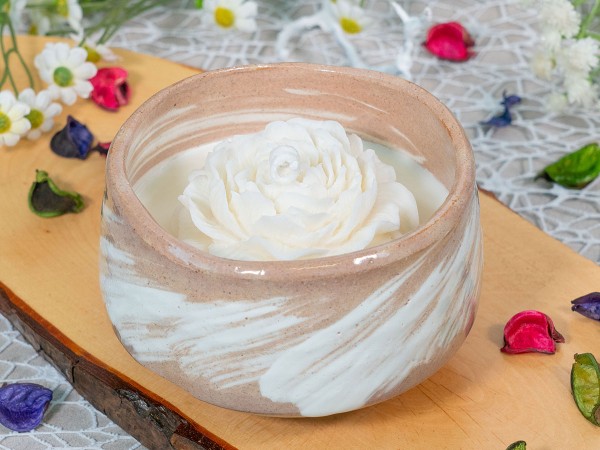 Kerze "Blume in Keramikschale" weiß-weiß, 130 x 80mm als Geschenk für Frauen